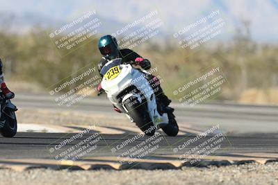 media/Dec-06-2025-CVMA (Sat) [[4a896cc04c]]/Race 9-500-400-350 Supersport/